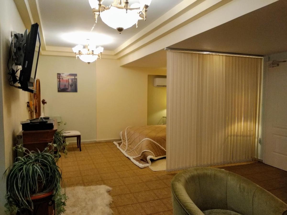 Wonderful Playroom Apartment アテネ エクステリア 写真